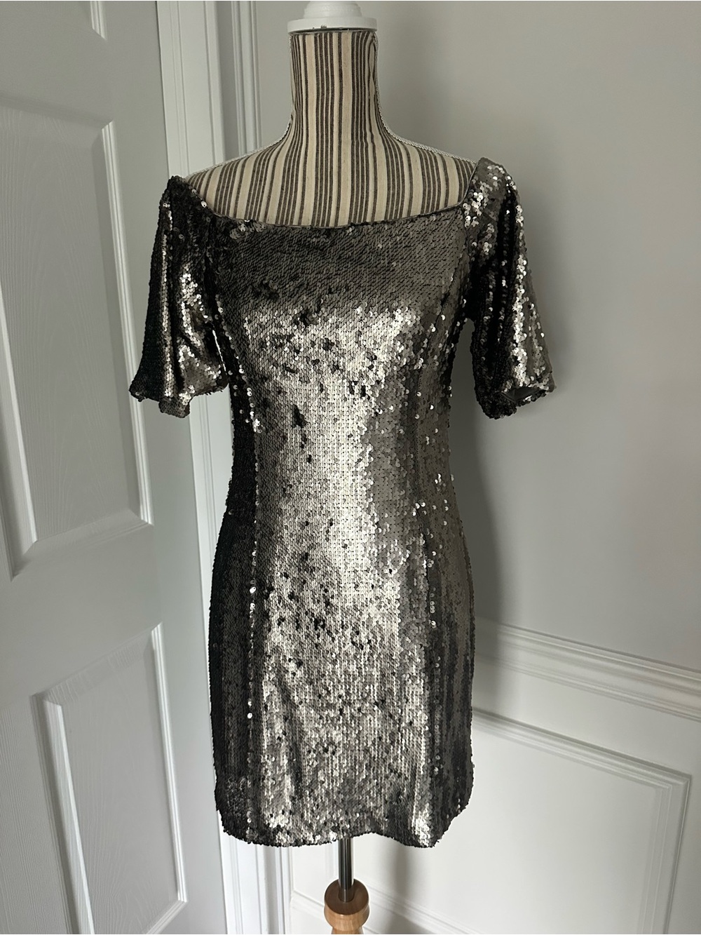 Pookie & Sebastian Silver Black Sequin Mini Dress M Off Shoulder